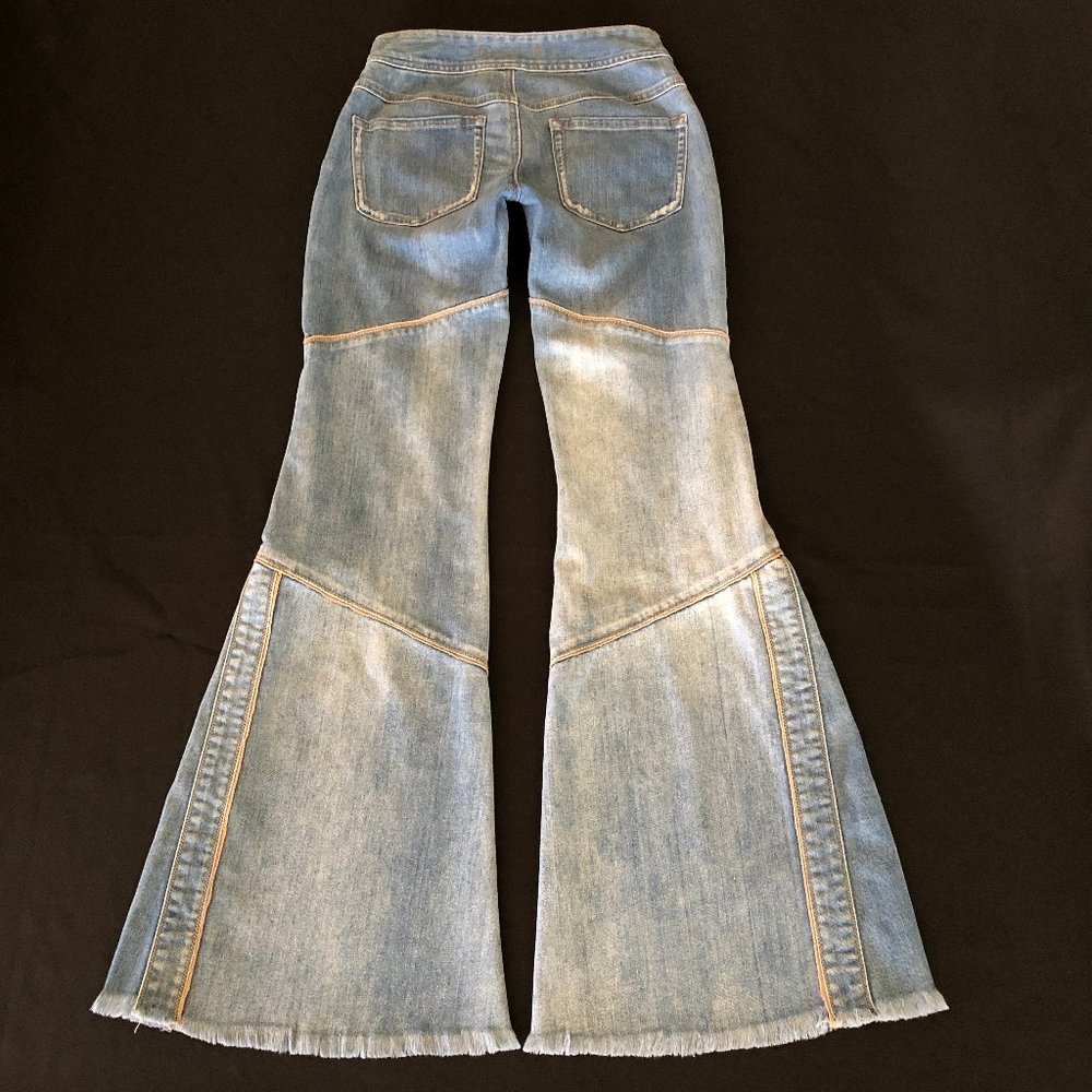 Super Rare Free People Seamed Bambi Flare Size 24 - Picture 7 of 15